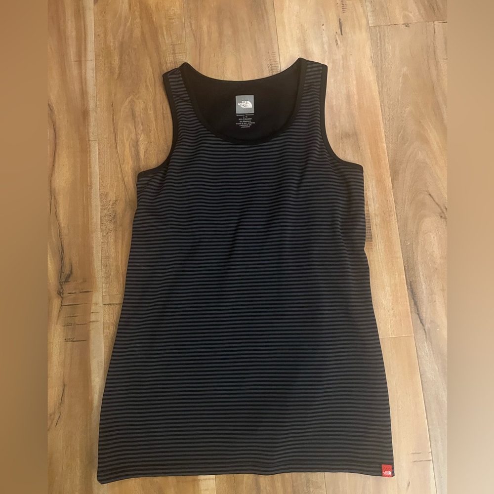 The Northface workout shirt